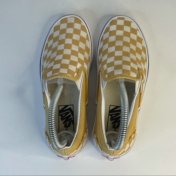 Classic VANS Slip On Yellow Checkerboard Size 6 US Woman’s Skateboarding Shoes - Picture 4 of 6